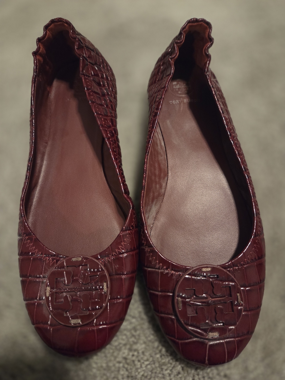 Tory Burch Deep Burgundy Croc-Embossed Reva Ballet Flats - Size 9